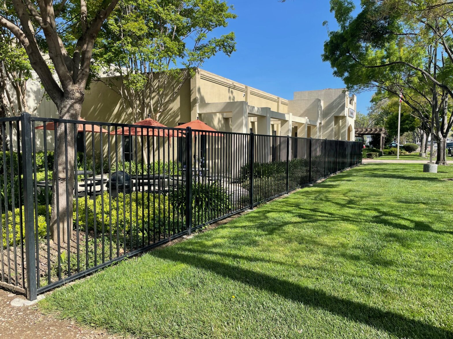 Photo of an aluminum commercial fence in Haywood California